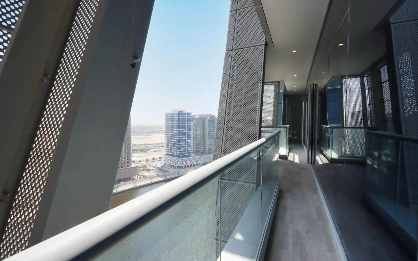 Livbnb Suites - Lavish 1 Bedroom In J One Tower Dubai