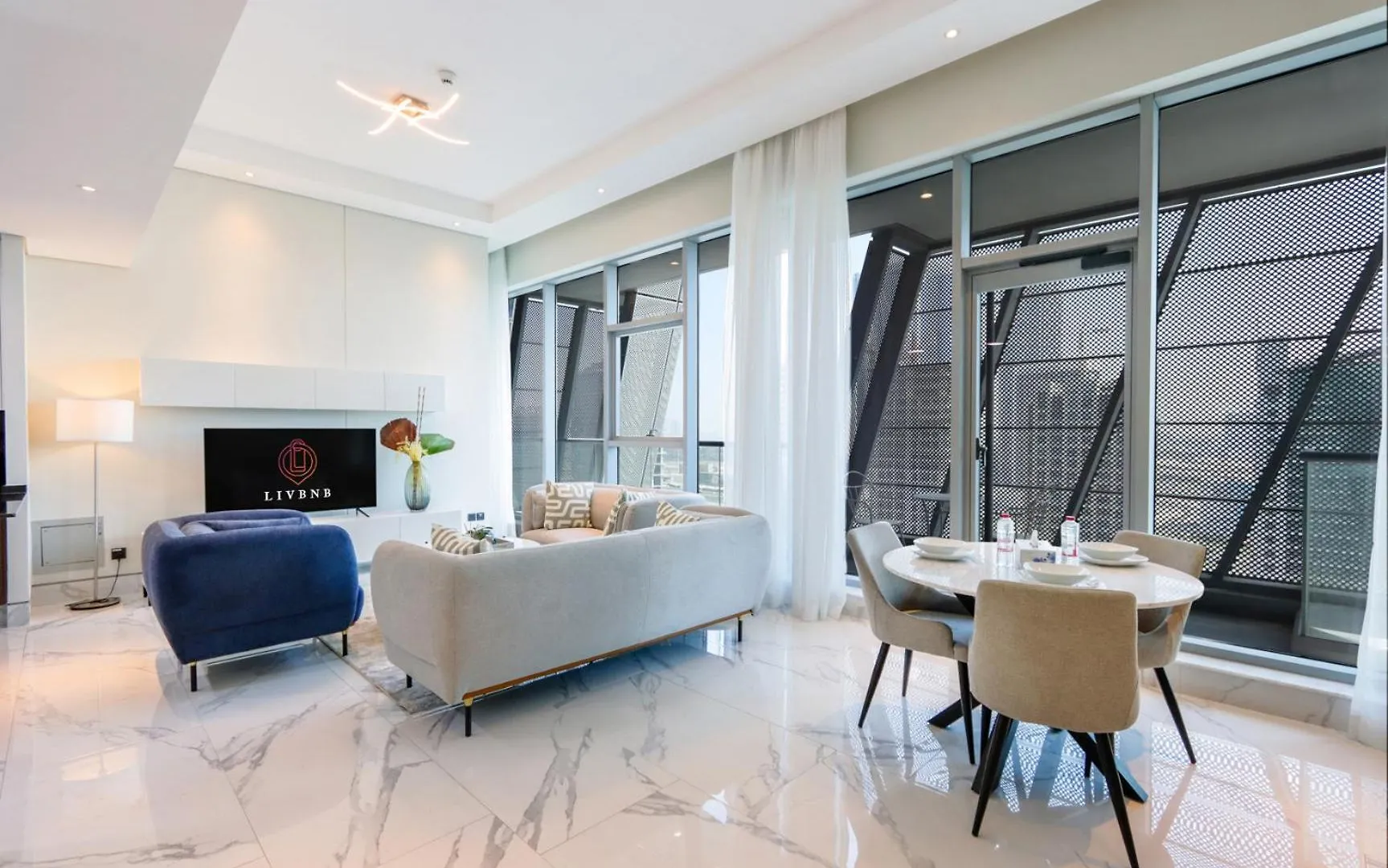 Livbnb Suites - Lavish 1 Bedroom In J One Tower Dubai