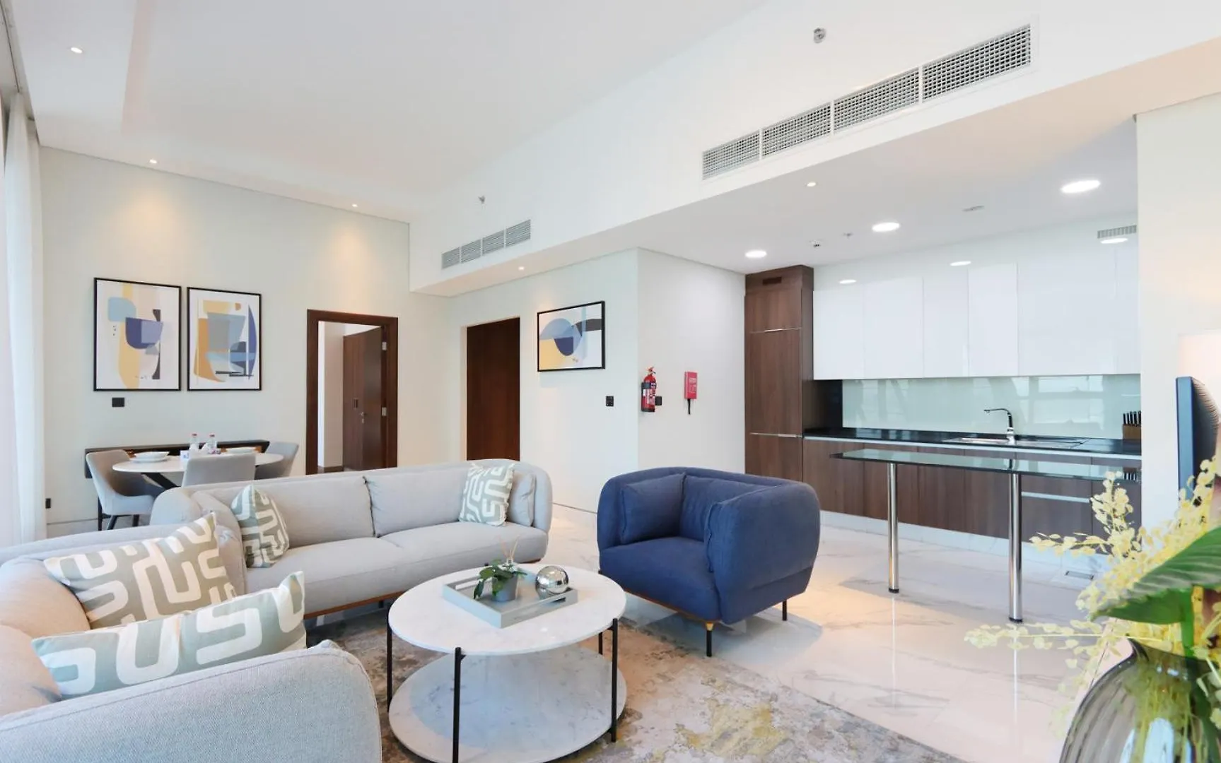 Livbnb Suites - Lavish 1 Bedroom In J One Tower Dubai